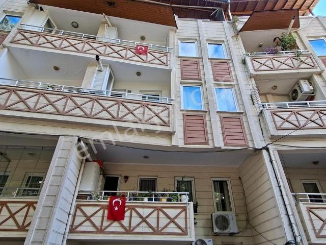 İzmit, Kocaeli içerisinde kiralık mülk