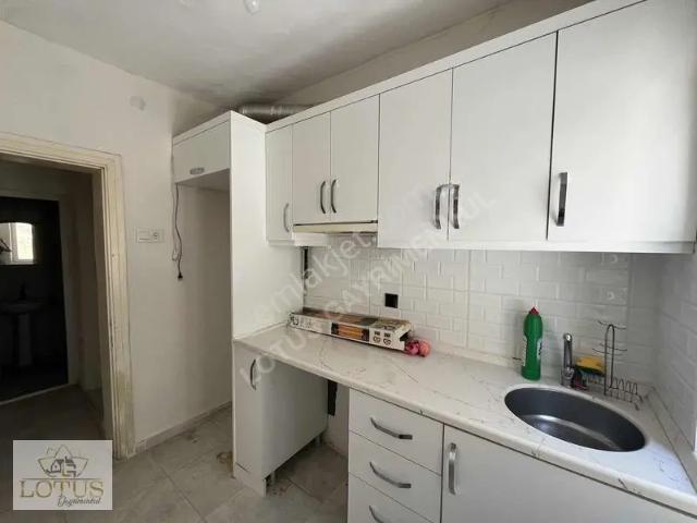 İzmit, Kocaeli içerisinde kiralık mülk