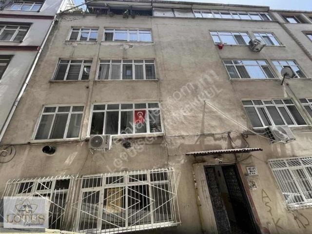 50. Yıl, İzmit içerisinde kiralık mülk