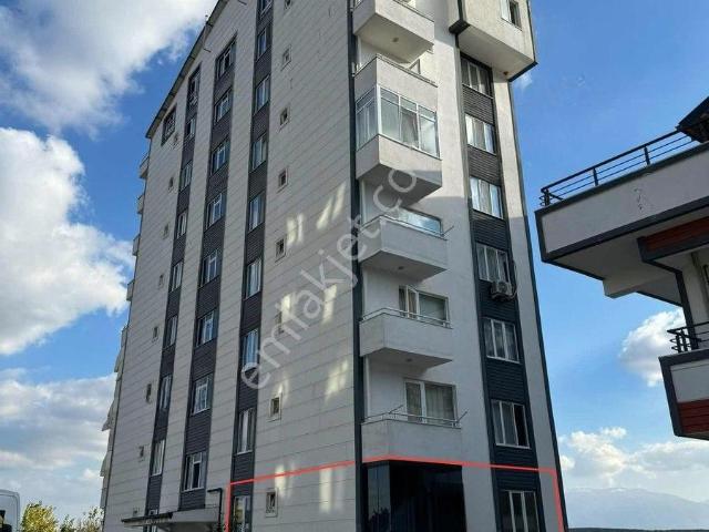 İzmit, Kocaeli içerisinde satılık mülk