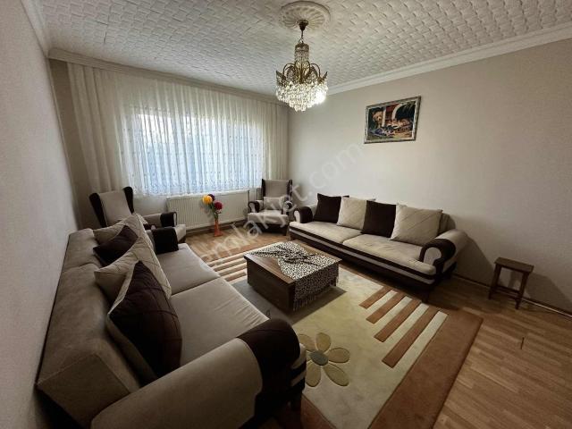 İzmit, Kocaeli içerisinde kiralık mülk