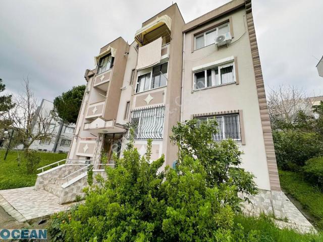 İzmit, Kocaeli içerisinde kiralık mülk