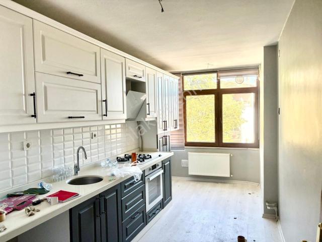 İzmit, Kocaeli içerisinde kiralık mülk