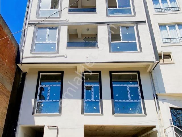 İzmit, Kocaeli içerisinde kiralık mülk