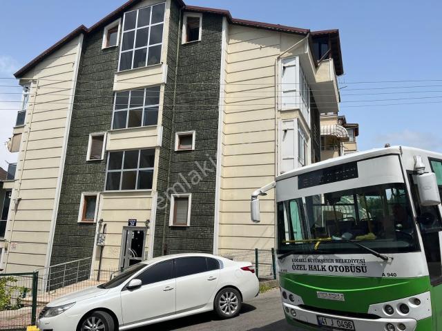 İzmit, Kocaeli içerisinde satılık mülk