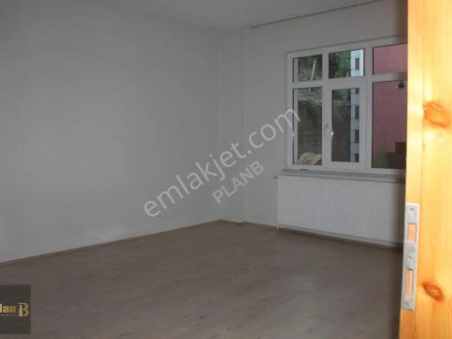 İzmit, Kocaeli içerisinde kiralık mülk