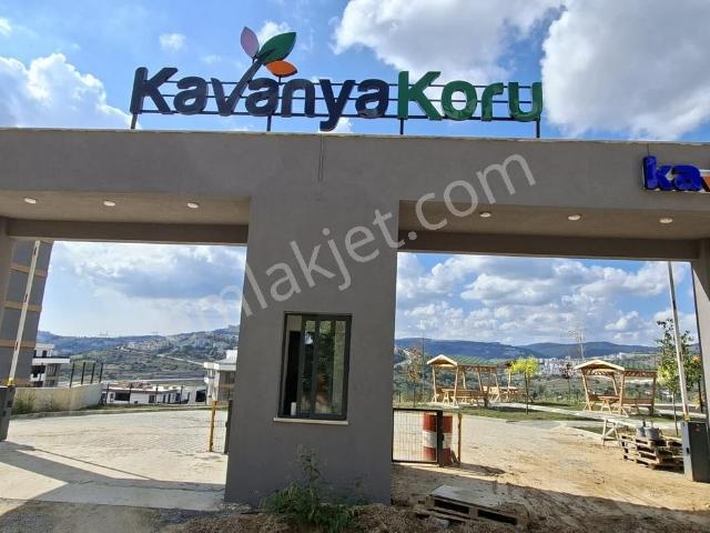 İzmit, Kocaeli içerisinde satılık mülk