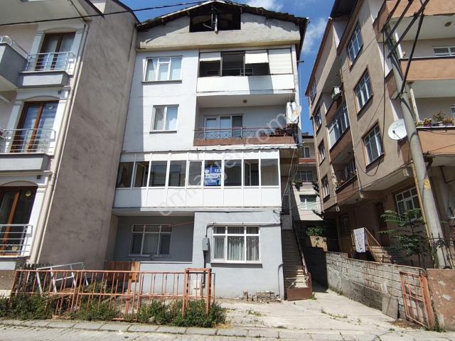 İzmit, Kocaeli içerisinde satılık mülk