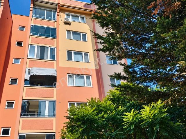 İzmit, Kocaeli içerisinde kiralık mülk