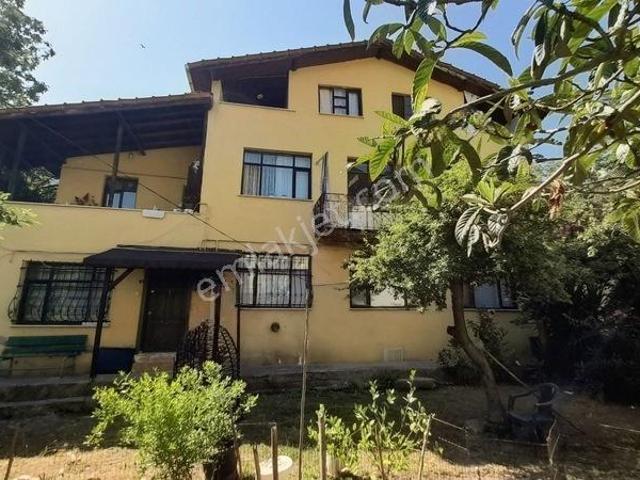 İzmit, Kocaeli içerisinde satılık Villa