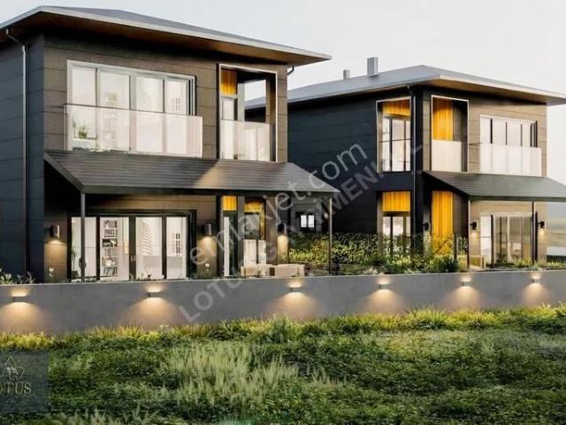 İzmit, Kocaeli içerisinde satılık Villa