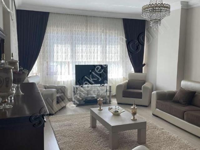 İzmit, Kocaeli içerisinde satılık mülk