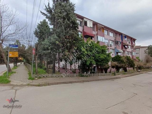 İzmit, Kocaeli içerisinde satılık mülk