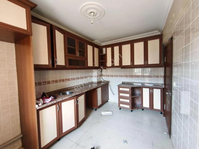 Acıbadem, İzmit içerisinde kiralık mülk