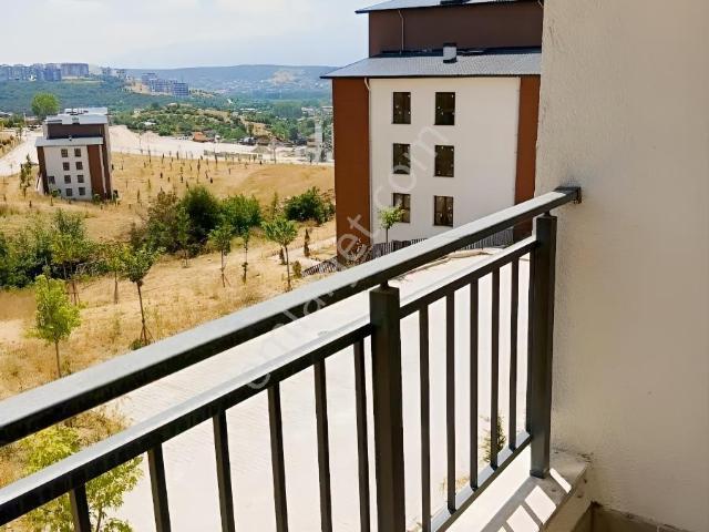 İzmit, Kocaeli içerisinde kiralık mülk