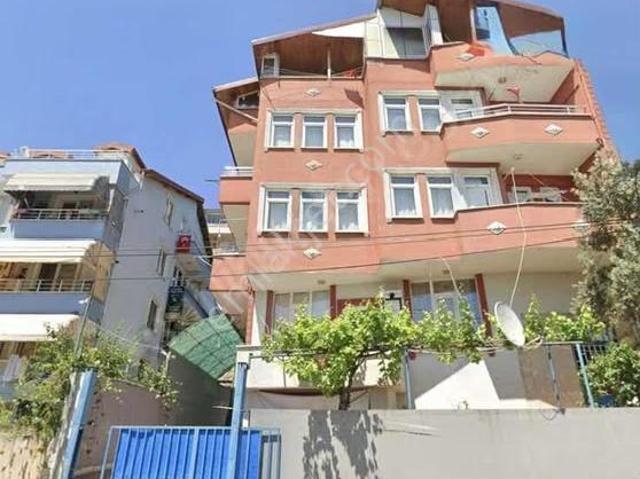 İzmit, Kocaeli içerisinde satılık mülk