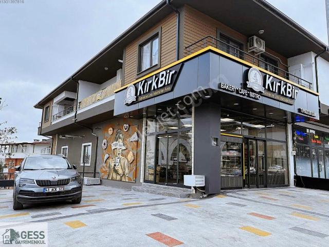 İzmit, Kocaeli içerisinde satılık mülk