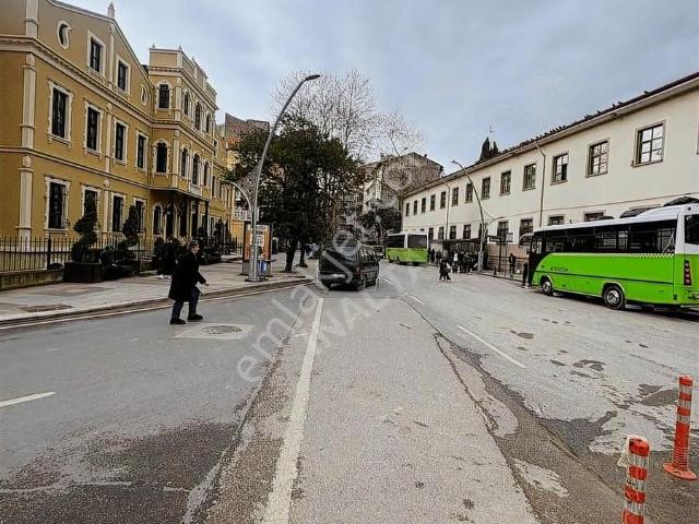 İzmit, Kocaeli içerisinde satılık mülk