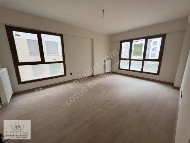 BAÇ, İzmit içerisinde kiralık mülk