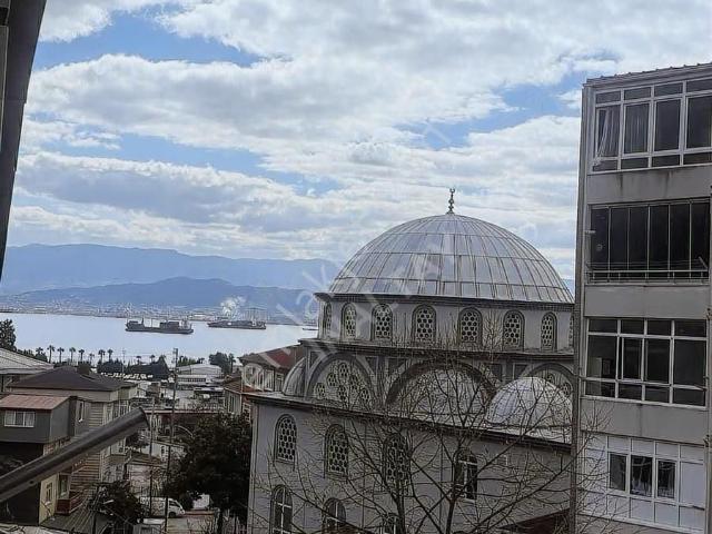 İzmit, Kocaeli içerisinde satılık mülk