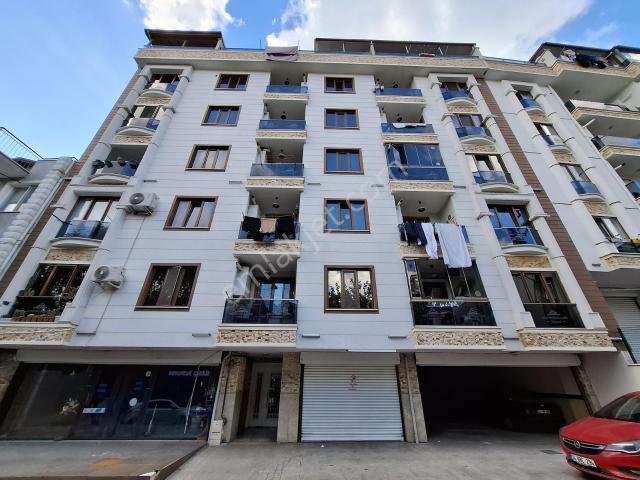 İzmit, Kocaeli içerisinde satılık mülk