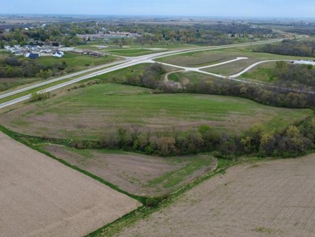 Land for sale in Pleasantville, Iowa