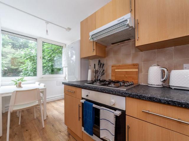 Apartment for rent in Roehampton, Greater London