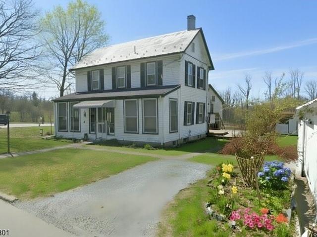 House for sale in Lafayette, New Jersey