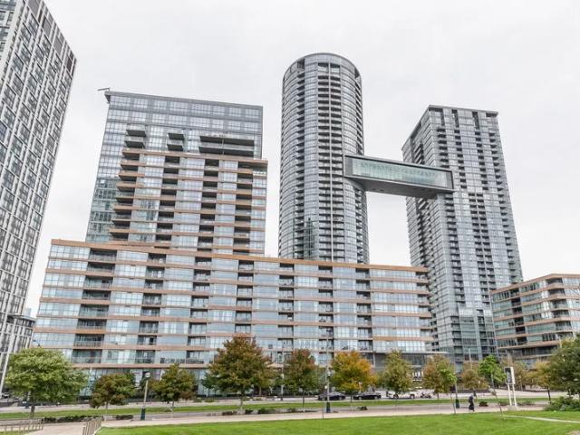 House for rent in Spadina—Fort York, Toronto