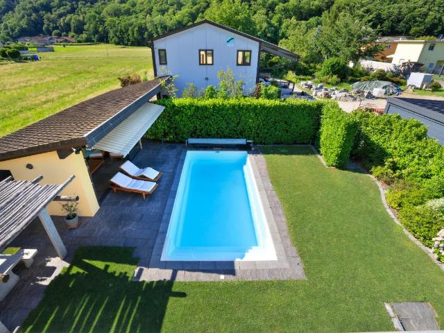 Haus kaufen in Gerra, Gambarogno, Tessin