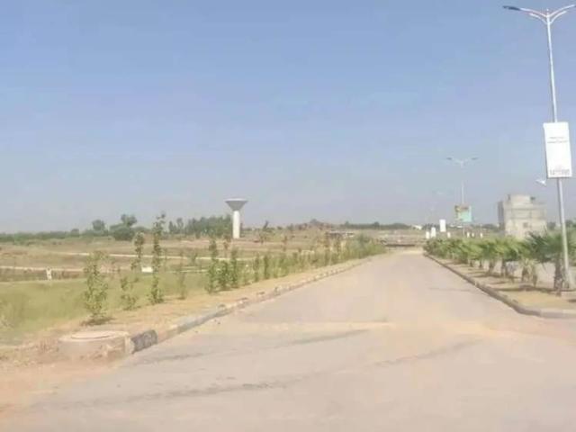 Land for sale in جی-11, اسلام آباد
