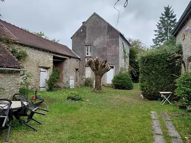 Maison vente à Fontainebleau, Ichy