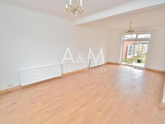 House for rent in Gants Hill, Greater London