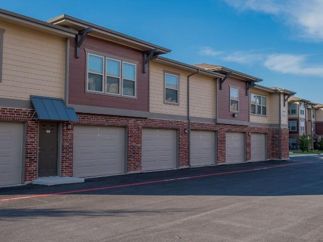 Apartment for rent in Hewitt