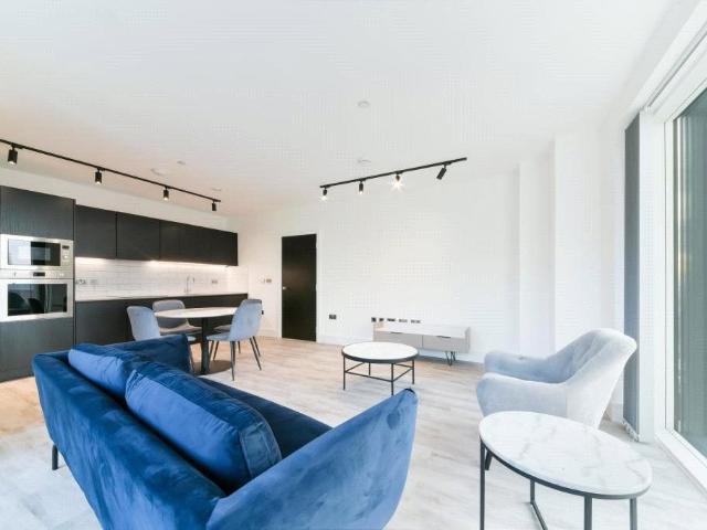 Apartment for rent in London Borough of Ealing, Greater London