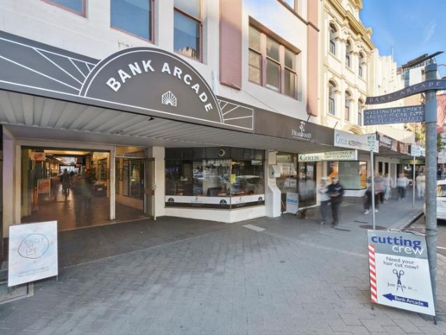 Showroom for rent in Hobart