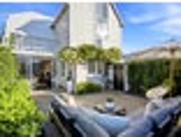 House for sale in Merivale, Canterbury