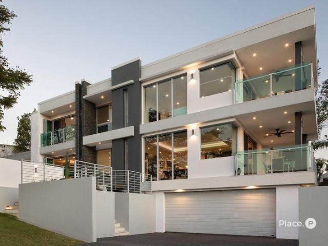 House for sale in Coorparoo, Greater Brisbane