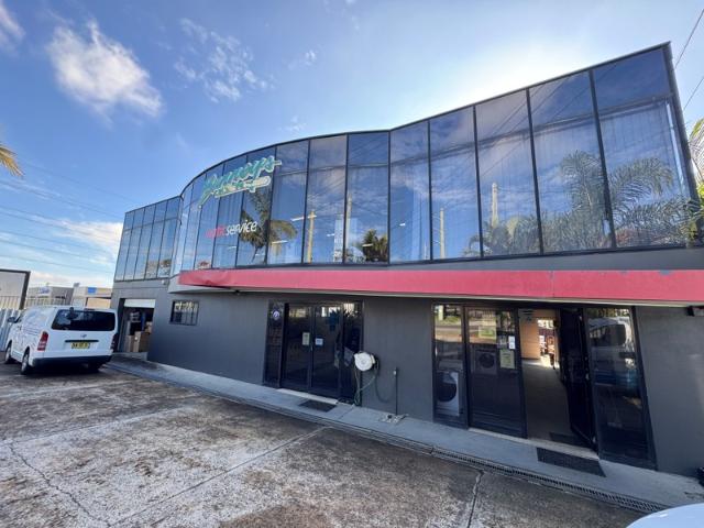Warehouse for rent in Sutherland, New South Wales