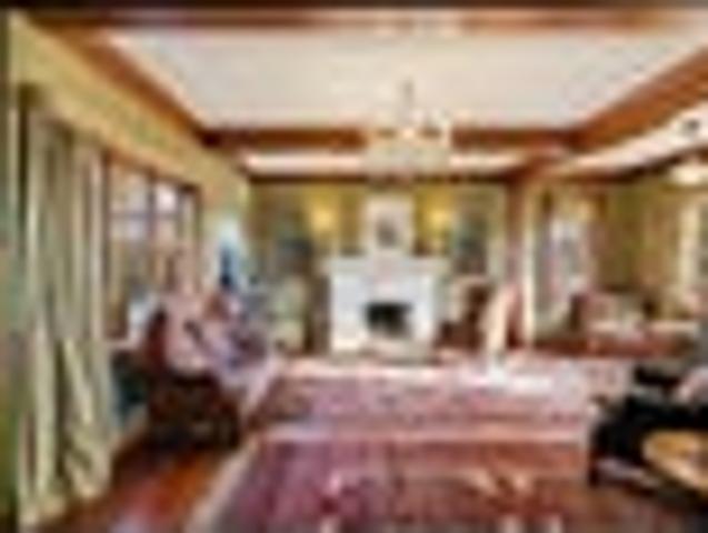 House for sale in Days Bay, Wellington