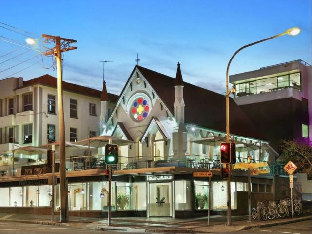 Office for rent in Toombul, Queensland