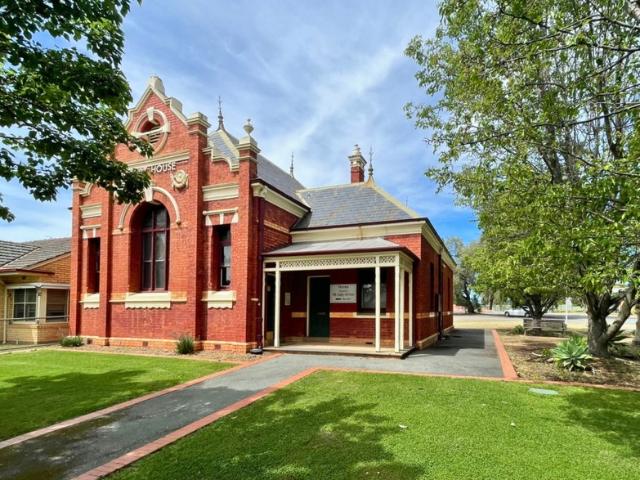 Office for rent in Tatura, Victoria