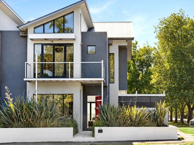 Townhouse for sale in Ballarat, Victoria