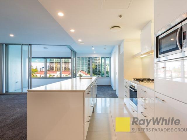 Apartment for rent in Surfers Paradise, Gold Coast City