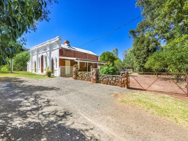 House for sale in Piallamore, New South Wales