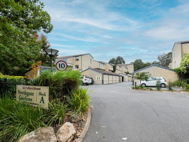 Apartment for rent in Turner, North Canberra