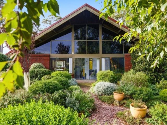House for sale in Sheffield, Tasmania