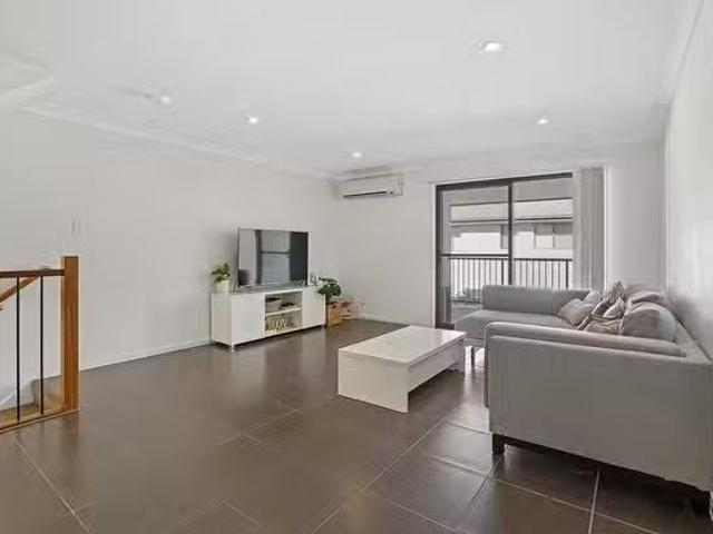 House for rent in Fernbrook, Queensland