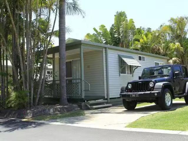 House for rent in Ashmore City