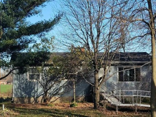 House for sale in Summerfield Township, Monroe County